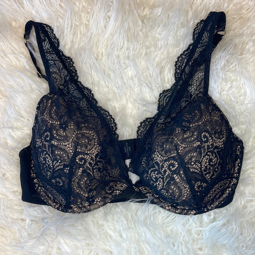 Third Love 24/7 Lace Contour Plunge Bra 34D